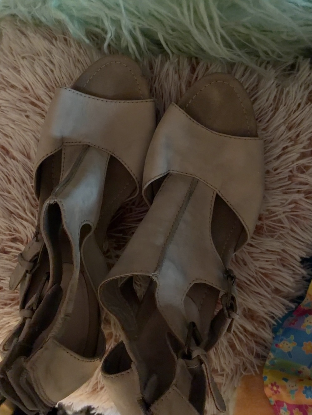 Women's Tan Open-Toe Strappy Heeled Sandals
